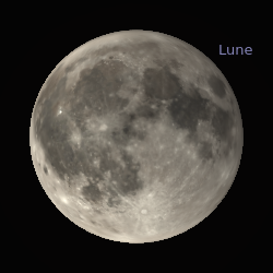 La pleine Lune apprait presque normalement si ce n'est que la partie droite est étrangement plus sombre.